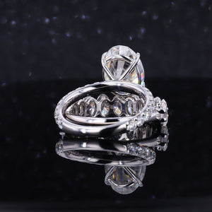 4 Carat Oval Cut Giliarto Moissanite White Gold Engagement Ring Set