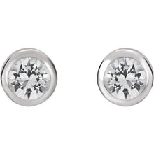 Load image into Gallery viewer, White Sapphire Earrings - Giliarto
