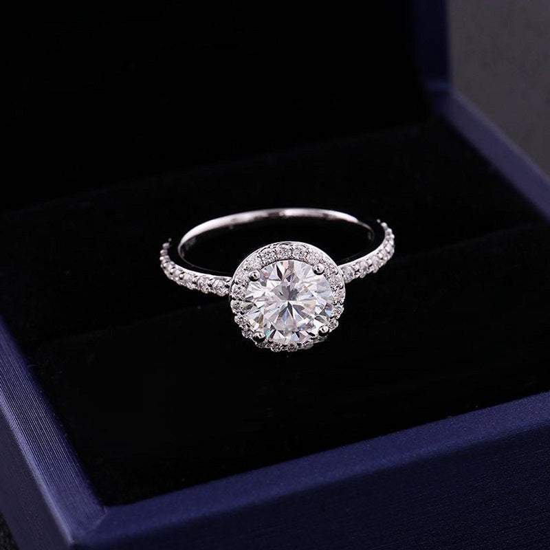 0.9 Carat Moissanite Ideal Cut, Engagement Ring, Halo Moissanite  Ring, Classic Halo 14K White Gold Ring