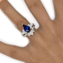 Load image into Gallery viewer, 2.5 Carat Kite Sapphire Engagement Ring. 2.5CT Fancy Shape Stone Ring Set
