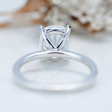 Load image into Gallery viewer, 2.5 Carat Cushion Cut Vintage style Halo Giliarto Moissanite White Gold Engagement Ring

