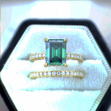 Load image into Gallery viewer, 3Ct Green Moissanite Engagement Ring, Emerald Step Cut Green Moissanite Engagement Ring Set
