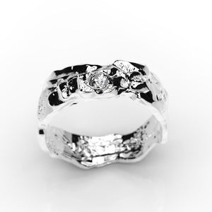 Moon Diamond Men's  14K White Gold  Ring. - Giliarto