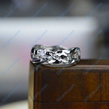 Load image into Gallery viewer, &quot;Liquid Gold&quot; Diamond Men&#39;s Ring.
