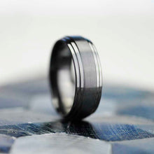 Load image into Gallery viewer, Black Titanium  Double Ridged Band
