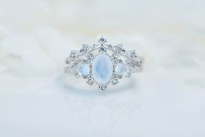 Natural Moonstone Ring Set, 1ct Oval Cut Moonstone Vintage Ring Set, White Gold Ring Unique Curved  Ring